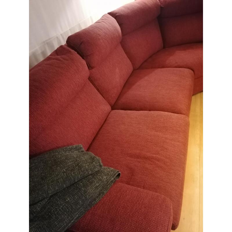 Rood stoffen Hoeksalon Lidhult