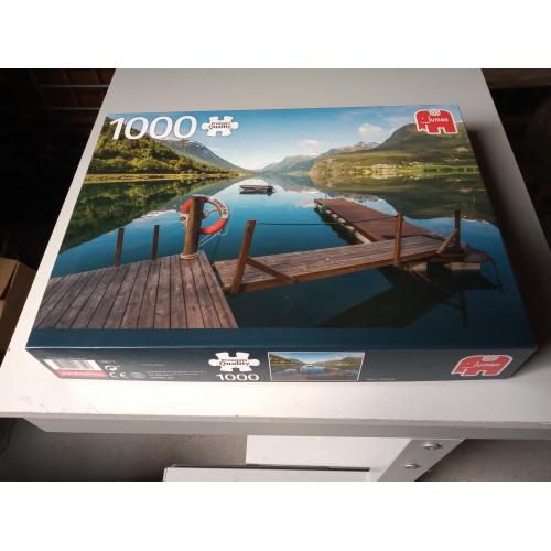 Puzzels van 1000 stukjes.