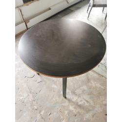Ronde vergadertafels