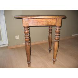 ANTIEK TAFEL