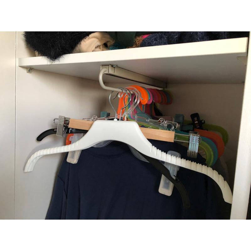 Complete Kinderslaapkamer: bed-kleerkasten, enz.