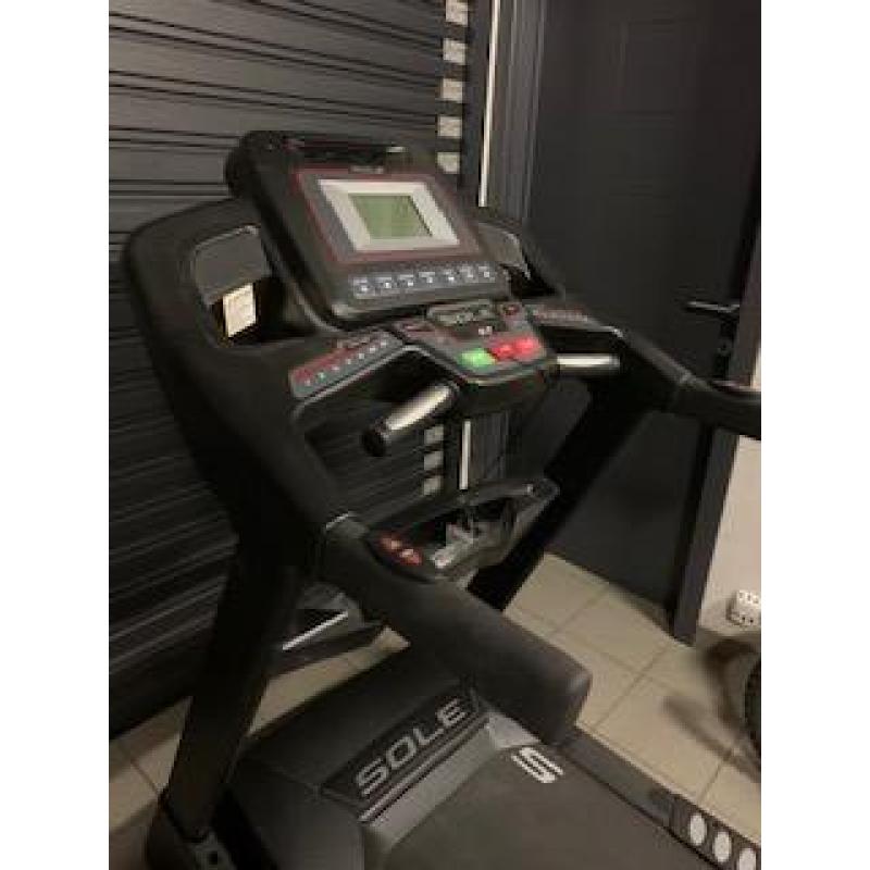 life Fitness Sole loopband