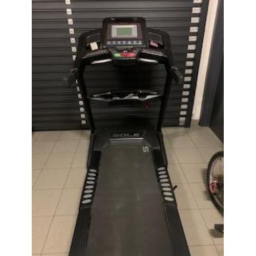 life Fitness Sole loopband