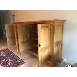 Eiken dressoir/eetkamerkast GRATIS af te halen
