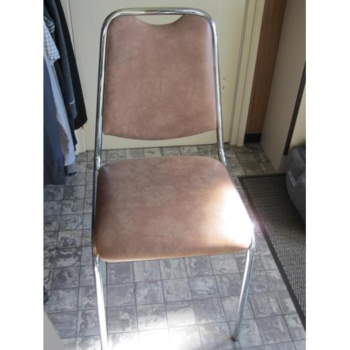 keukentafel met stoelen