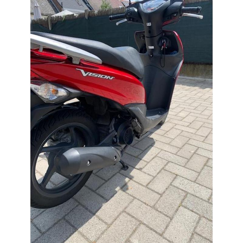 !!!TOP!!!!  SCOOTER HONDA VISION 110CC