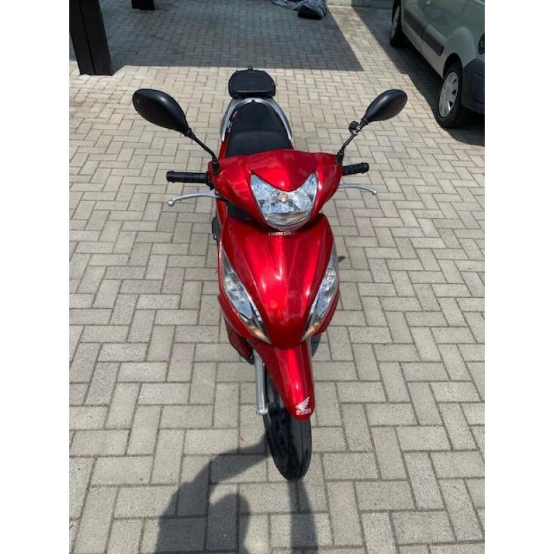 !!!TOP!!!!  SCOOTER HONDA VISION 110CC