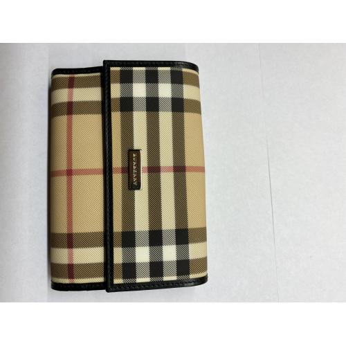 Mooie Burberry portemonnee