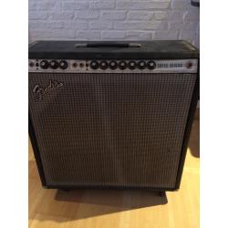 FENDER SUPER REVERB
