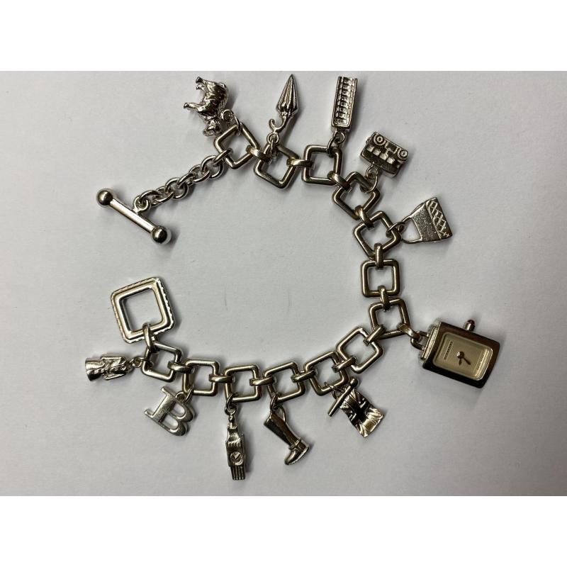 Mooie Burberry bedel armband met uurwerkje