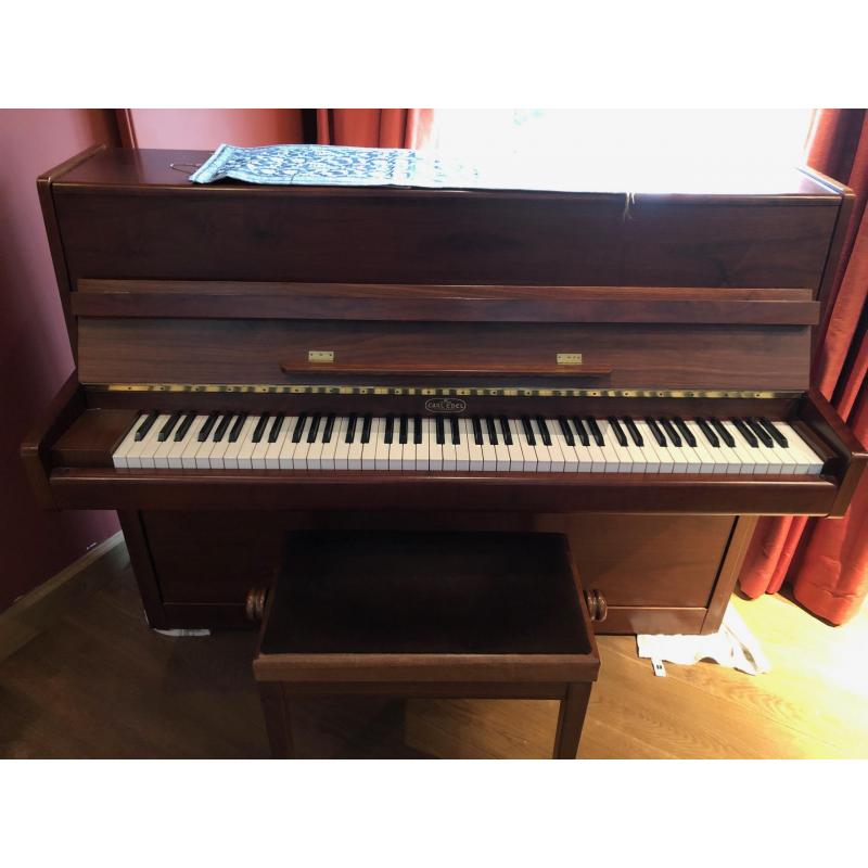 Piano in goede staat