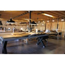 Gigantische actie massieve steigerhouten tafel €129