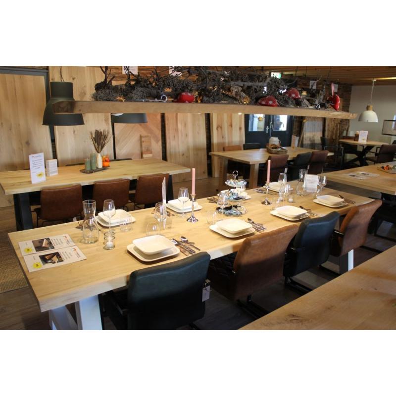 Sensationele actie levendige steigerhouten tafel €129