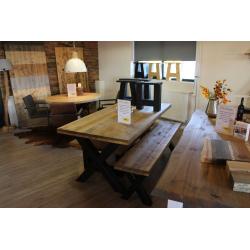 Strakke prijs sterke brocante steigereettafel 289,-