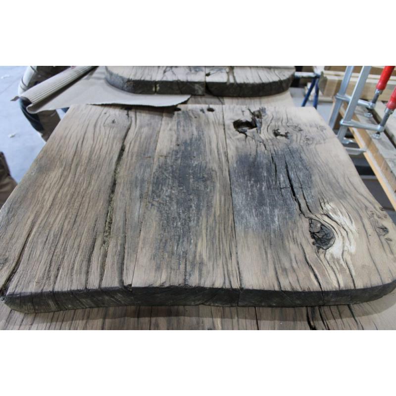 Élegance leuke Houten eiken eettafel 449,-