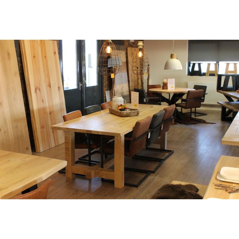 Stevige steigerhouten tafel te koop 289