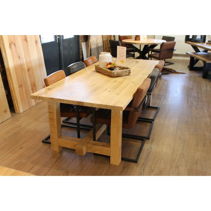 Massieve sterke houten eiken kloostertafel 418,-