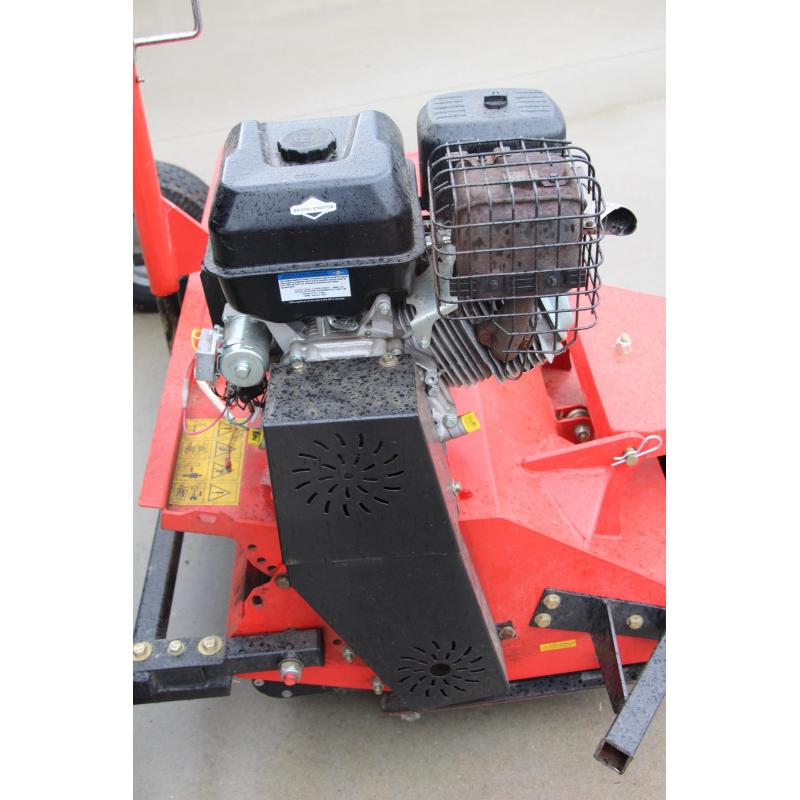 ATV klepelmaaier briggs & stratton 18HP te koop