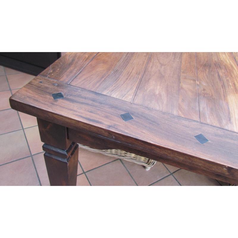 Massieve eettafel