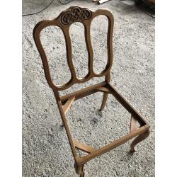 Lot 26 eiken stoelen