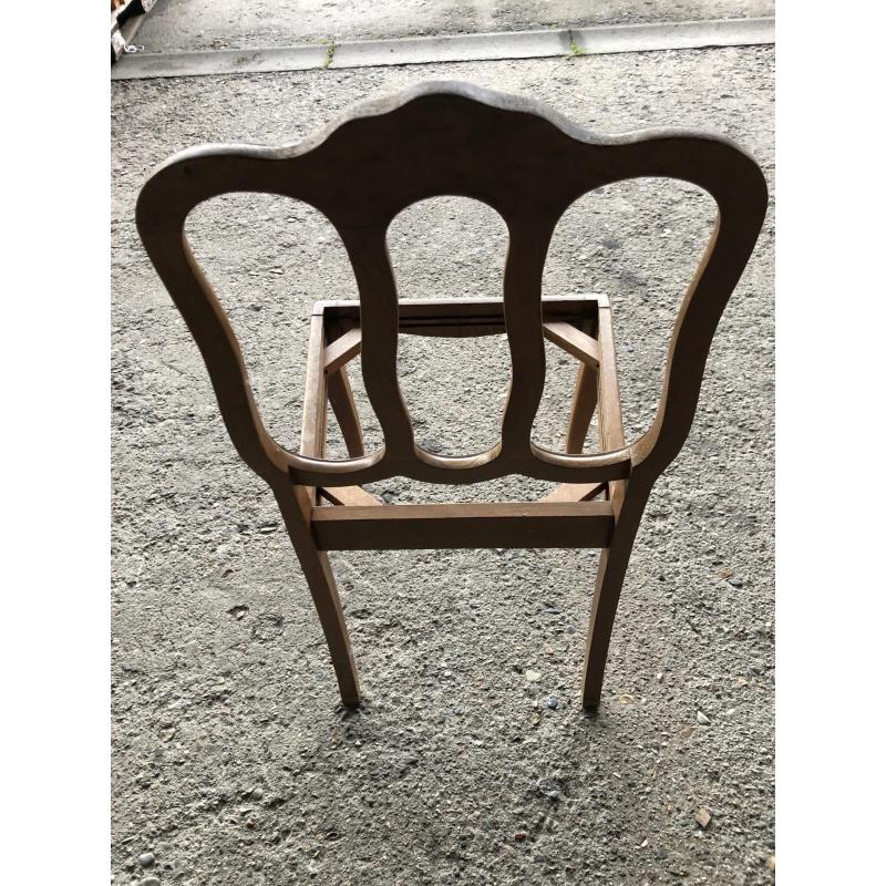 Lot 26 eiken stoelen