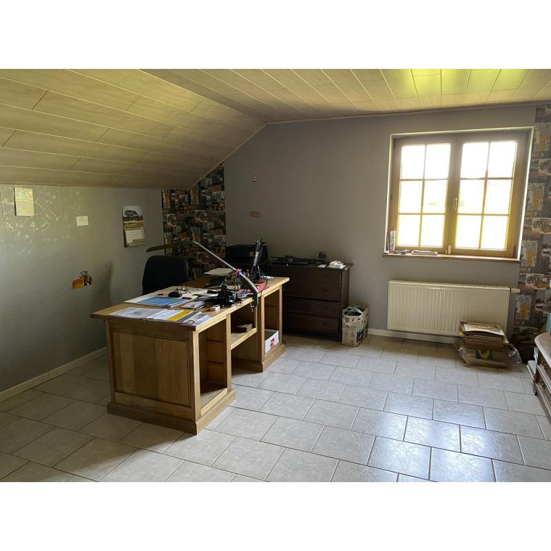 Prachtig huis met tuin te koop