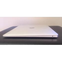 Apple MacBook Air - Retina, 13 inch, 2020