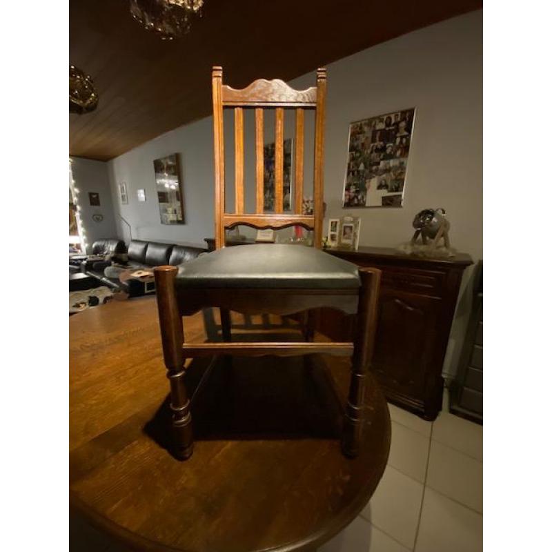 Eetkamer (Mechelse Meubelfabrikanten)
