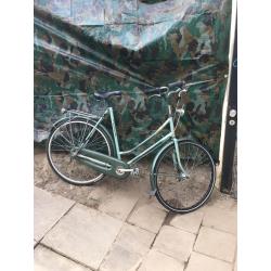 Combinatie van 18 fietsen en 15 wielen