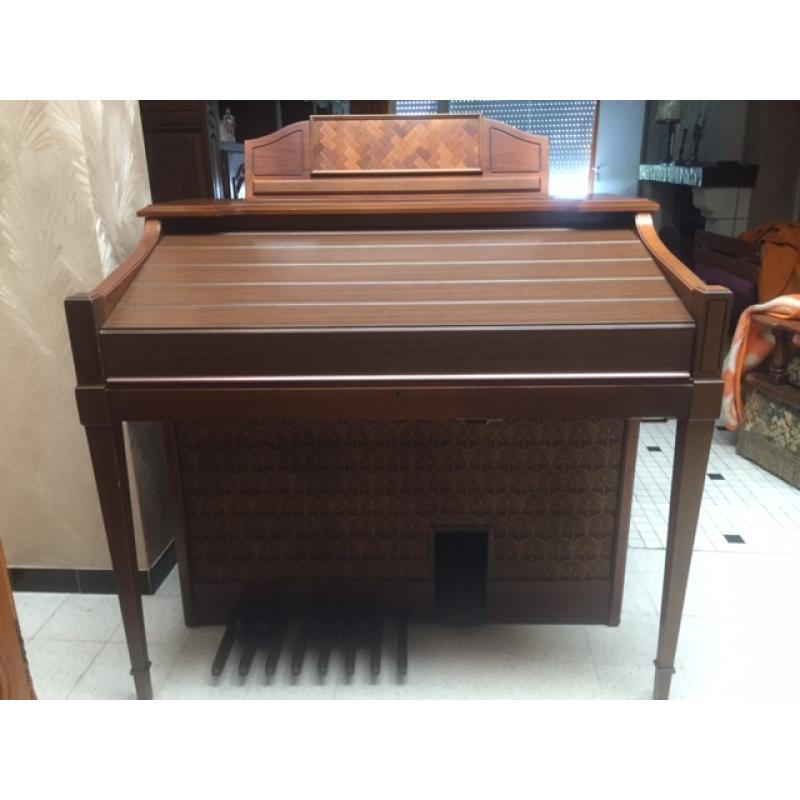 Authentiek Orgel "Yamaha"