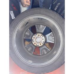 4 winterbanden op velg