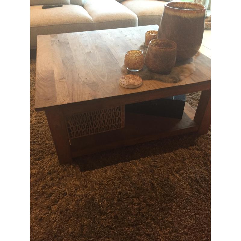 Salontafel in teakhout