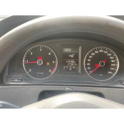 VW transporter met daktent, standverwarming, zitbank, kastjes,...