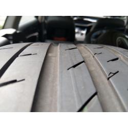 Zomerbanden op velg 235/40 R18