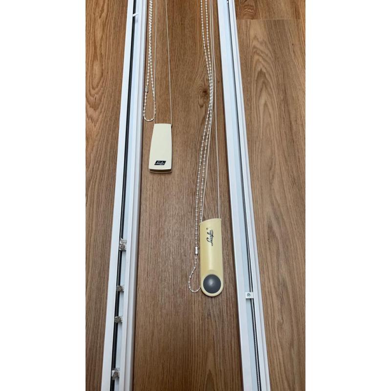 LUXAFLEX lamellen (vertikaal) zonnewering      KOOPJE !