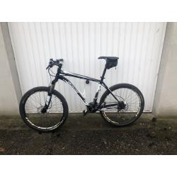 Mountenbike Specialized