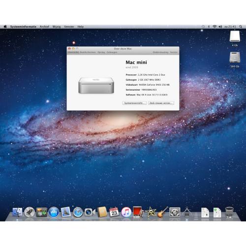 Te Koop een Mac Mini 3.1 Intel Core 2 Duo met Serienummer YM936BAL9G5 met 2,26 Ghz met draadloos internet en een 18 Inch Dell Cinema Display.