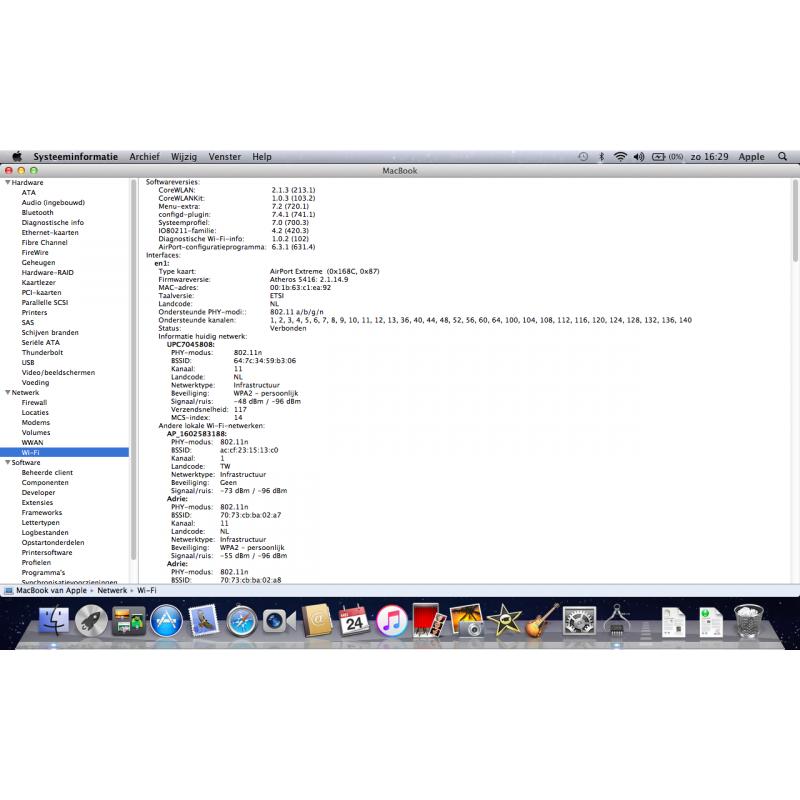 Te Koop een 13 Inch Witte Macbook 2.1 met 2,16 Ghz met Serienummer W8721CSSYA3 met draadloos internet en een Stroomadapter en een Nieuwe Accu voor de prijs van € 250.