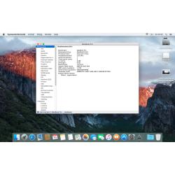 Te Koop een 13 Inch Macbook Pro met 2,53 Ghz met Serienummer W8933MPM66E met draadloos internet en een Stroomadapter met een accu, die vervangen moet worden, inclusief een Mini Iomega Externe Harde Schijf van 500 Gb.