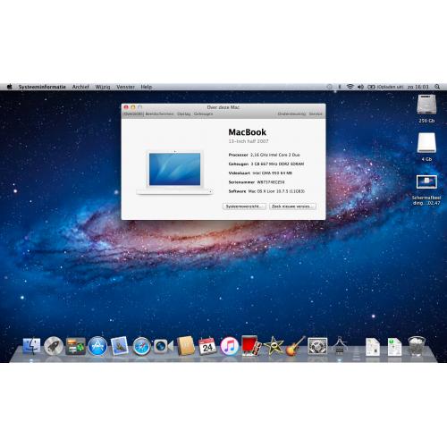 Te Koop Zwarte Macbook W87374ECZSX en 18 Inch Lcd.