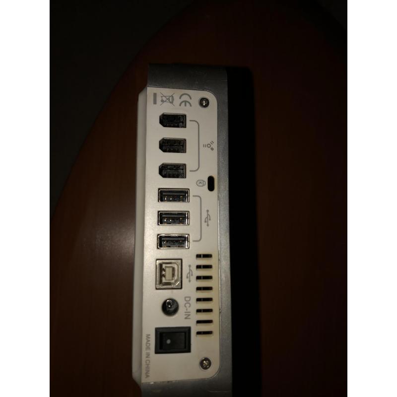 Te Koop 13 Inch Witte Macbook 4H631JK5U9B en Iomega Externe Harde Schijf.