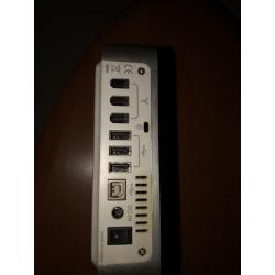 Te Koop een 15 Inch Powerbook G 4 met 1,25 Ghz met Serienummer W84121FKNRZ met draadloos internet en een Stroomadapter Inclusief Mini Iomega Externe Harde Schijf van 500 Gb.