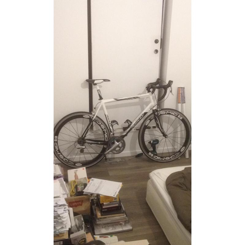 Ridley Fenix sharp edge design