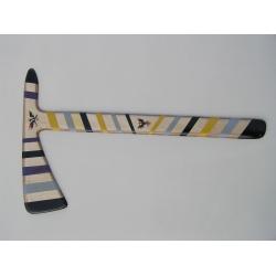 Exclusieve handgemaakte boomerangs in je teamkleuren.