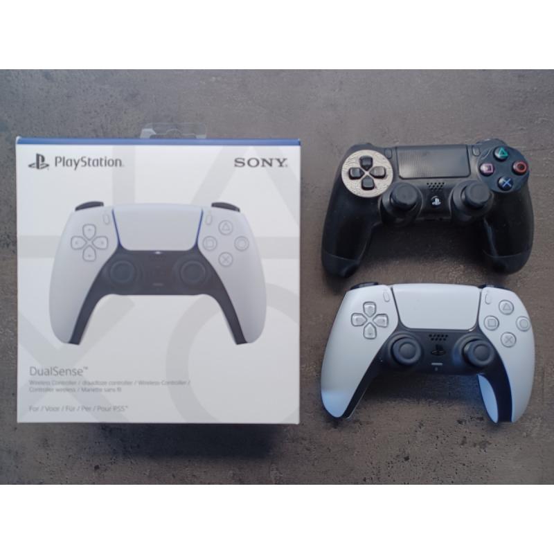 PS5 disc edition te koop 2 maanden oud   22 spellen
