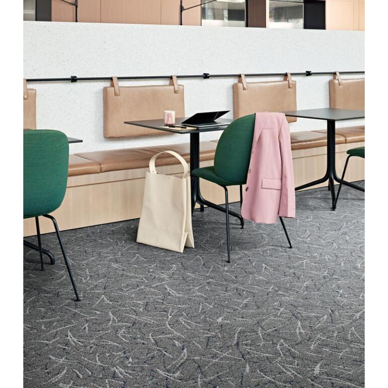 * NIEUWE COLLECTIE Past Forward Vintage Tapijttegels €7,50