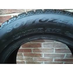 Winterbanden Pirelli SottoZero 3 205/60 R16 96H