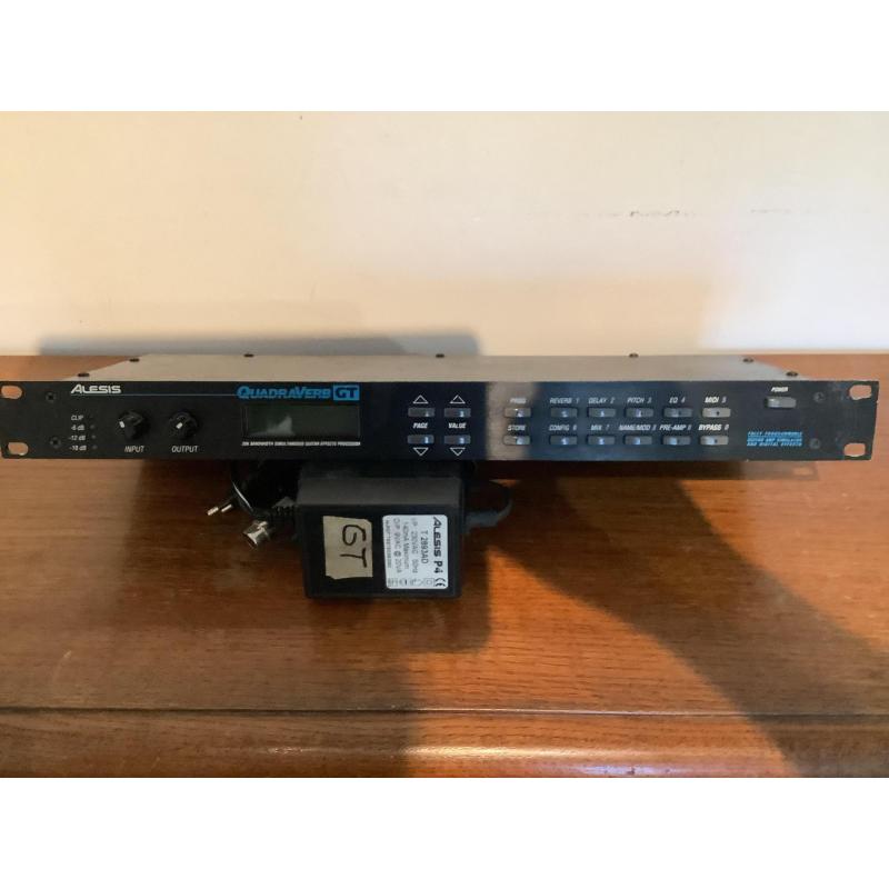 Alesis Quadraverb GT Guitar multi effect
