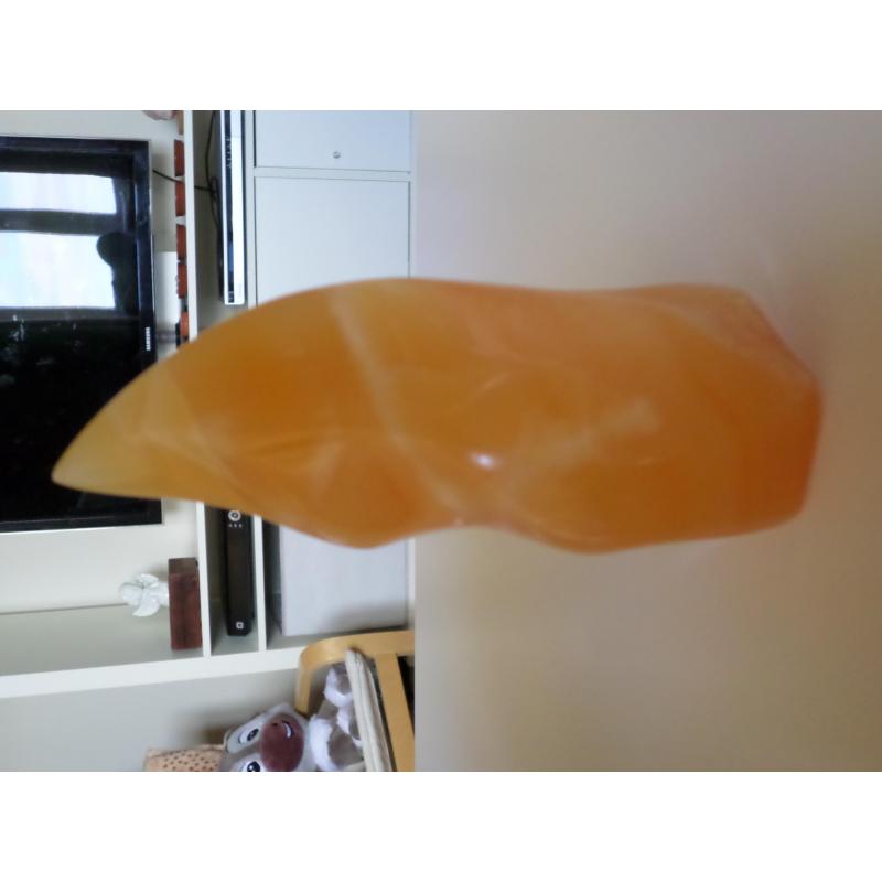 gevlamde oranje seleniet, foto's bijgevoegd