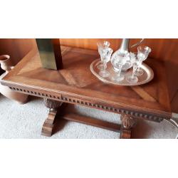 Antieke salontafel